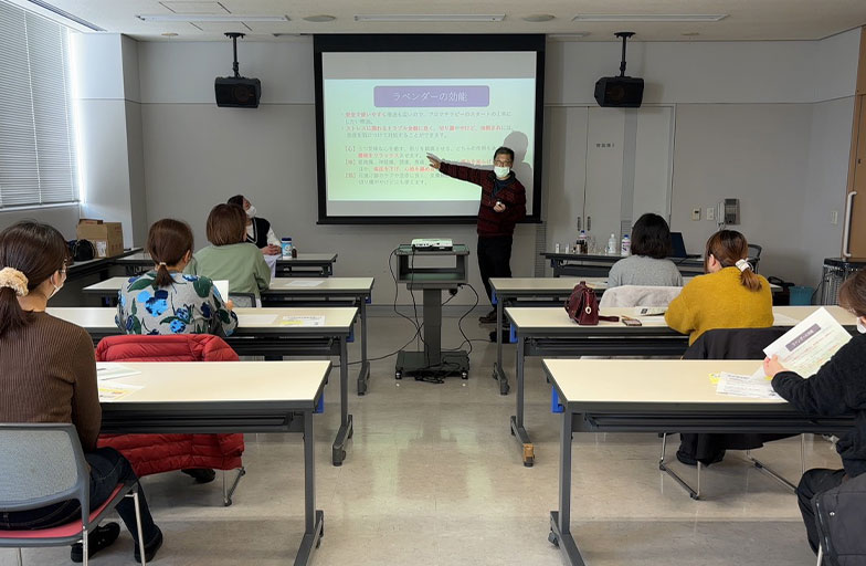 「MATSUURA 森の公園」自由な発想で香りを作ろう！木育×香育体験会