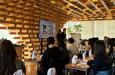 “AEAJグリーンテラスにて「Kruhi」の製品発表会を実施